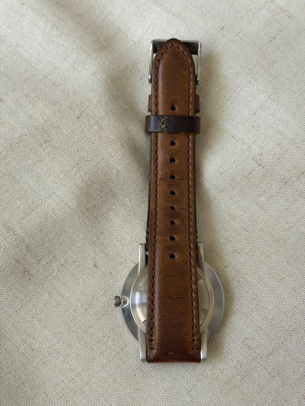 Nixon The Porter Leather Watch Horween Brown Minimalist Quiet Luxury